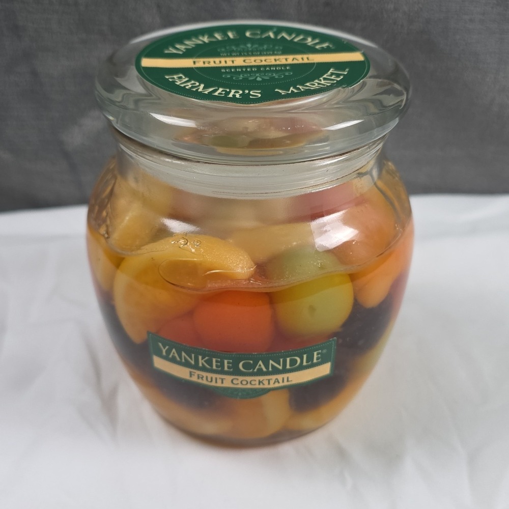 vintage Yankee Candle jar from the‎ "Farmer's Market" collection in the Fruit...